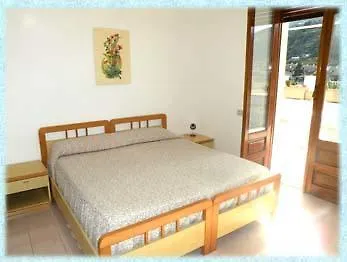 Baia Unci Apartment Canneto  Italy