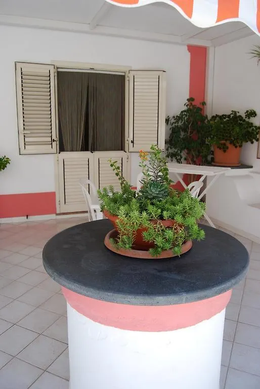 Appartamento Baia Unci Canneto