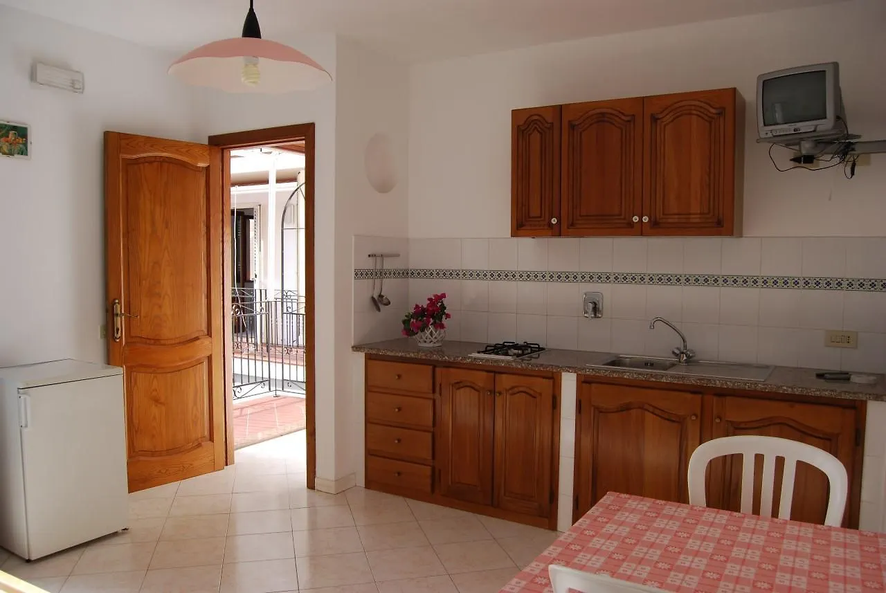 Baia Unci Apartment Canneto  Italy